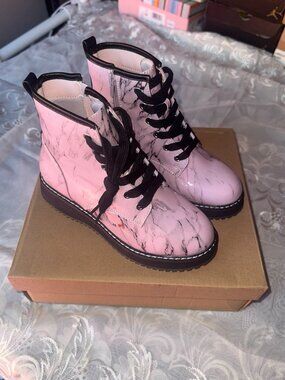 Steve Madden Girls Marble Boots